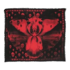 Alexander McQueen
Orchid Classic Skull-print wool scarf
